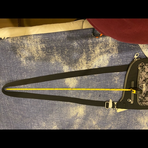 Baggallini - Picture 7 of 8